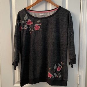Maurices gray top